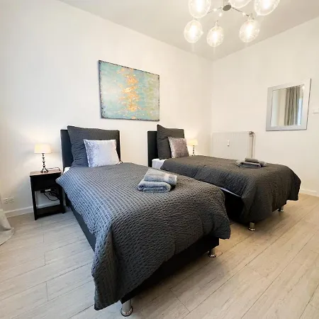 Apartment Duesseldorf City * Дюссельдорф