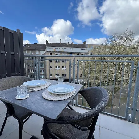Apartment Duesseldorf City 4*