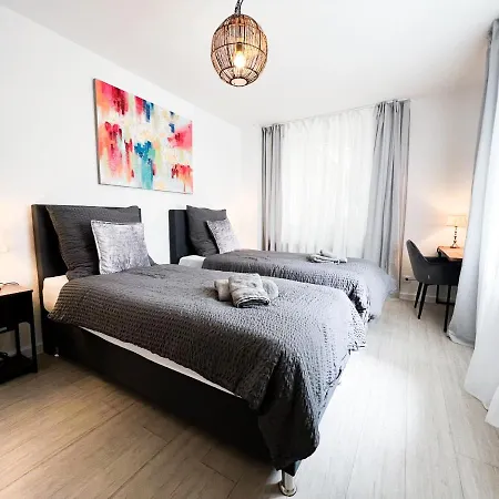 Apartment Düsseldorf City Apartahotel 4*