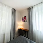 Apartment Duesseldorf City 4*