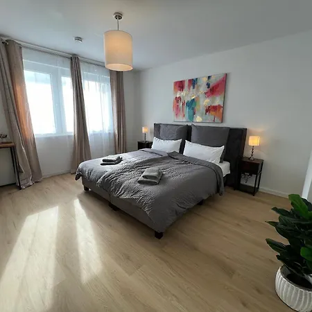 Апартаменты Apartment Duesseldorf City Дюссельдорф
